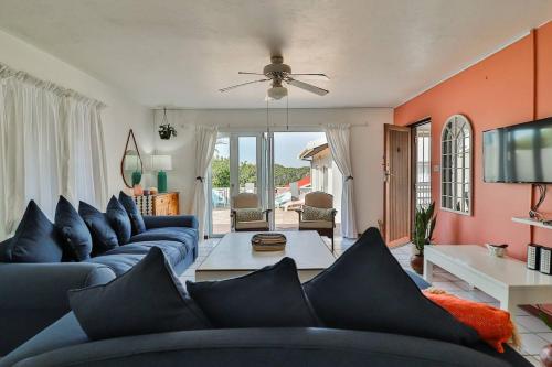 Beautiful Tropical Beach Haven in Pennington Beautiful Tropical Beach Haven in Pennington