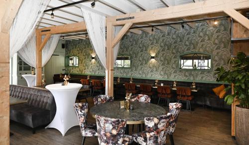 Restaurante, Hotel - restaurant Hoeve Kromwijk in Zoetermeer Restaurante, Hotel - restaurant Hoeve Kromwijk in Zoetermeer