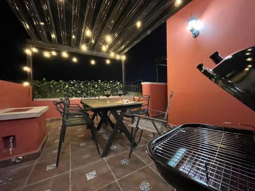 Tu Casa con Terraza y Asador para 8 viajeros in คาร์ดินส์ เดล โบสเก Tu Casa con Terraza y Asador para 8 viajeros in คาร์ดินส์ เดล โบสเก