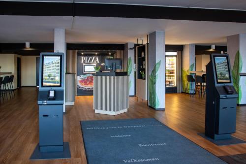 BeeVillage Messehotel Hannover-Laatzen in Латцен BeeVillage Messehotel Hannover-Laatzen in Латцен