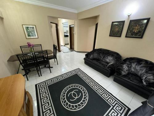 Golden Straits Villas Beach Resort - Homestay Apartment by Nomad in Kampung Bagan Pinang Golden Straits Villas Beach Resort - Homestay Apartment by Nomad in Kampung Bagan Pinang