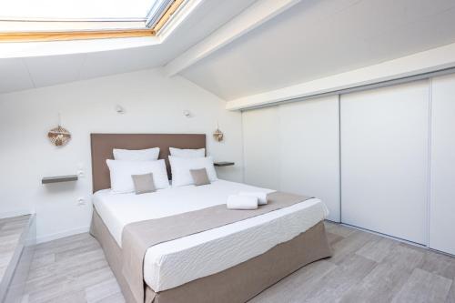 Appart4 pers clim parking piscine in Les Groules Appart4 pers clim parking piscine in Les Groules