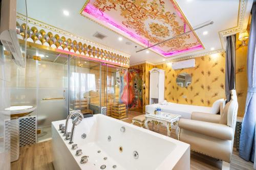 prysznic, Townhouse District 10 Near Children Hospital 1 Formerly Cuong Thanh 3 Hotel in Dzielnica 10. prysznic, Townhouse District 10 Near Children Hospital 1 Formerly Cuong Thanh 3 Hotel in Dzielnica 10.