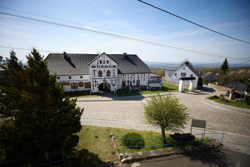 Apartamenty Pod Kalwarią Góra Św Anny (Apartamenty Pod Kalwaria Gora Sw Anny) in Gora Swietej Anny Apartamenty Pod Kalwarią Góra Św Anny (Apartamenty Pod Kalwaria Gora Sw Anny) in Gora Swietej Anny