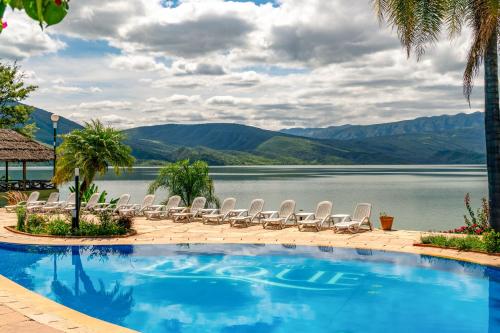 Hotel Del Dique in โกโรเนล มอลเดส Hotel Del Dique in โกโรเนล มอลเดส