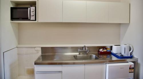 Aotea Lodge Porirua in โพรีรัว Aotea Lodge Porirua in โพรีรัว