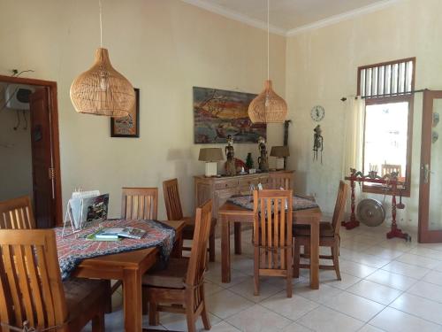 Guesthouse Rumah Senang in Kalibaru Guesthouse Rumah Senang in Kalibaru