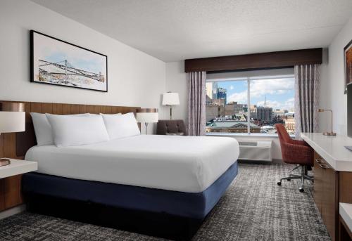 Hilton Garden Inn Detroit Downtown near Detroit Symphony Orchestra Hilton Garden Inn Detroit Downtown near Detroit Symphony Orchestra
