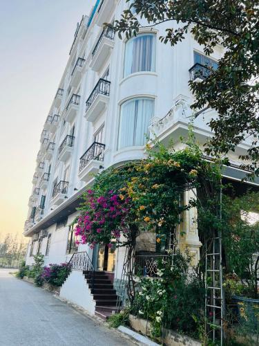 Hải Tiến Sunshine Hotel (Hai Tien Sunshine Hotel) in ホアン タン ビーチ Hải Tiến Sunshine Hotel (Hai Tien Sunshine Hotel) in ホアン タン ビーチ