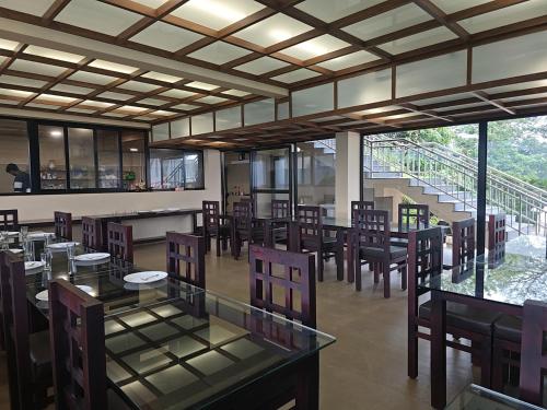 Étterem, BEAUTY SPOT MUNNAR in Pothamedu Étterem, BEAUTY SPOT MUNNAR in Pothamedu