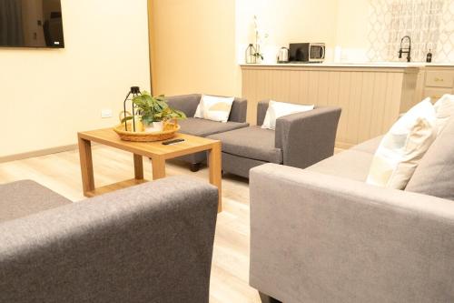Almond Tree Villa Beach Hideaway with Jacuzzi in Corinth Almond Tree Villa Beach Hideaway with Jacuzzi in Corinth