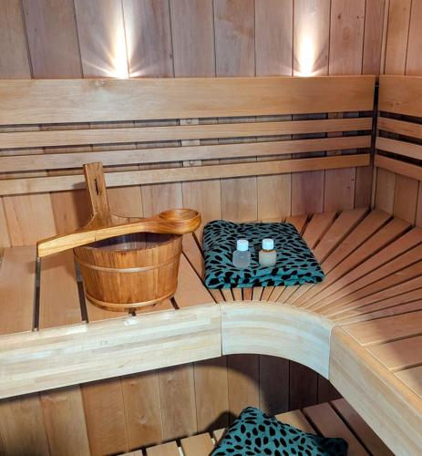 Szauna, Mijn appartement met sauna en lift in Eys Szauna, Mijn appartement met sauna en lift in Eys