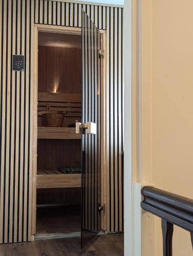 Szauna, Mijn appartement met sauna en lift in Eys Szauna, Mijn appartement met sauna en lift in Eys