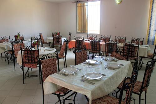 Maistas ir gėrimai, Hôtel Royal Malango (Hotel Royal Malango) in Fatick Maistas ir gėrimai, Hôtel Royal Malango (Hotel Royal Malango) in Fatick