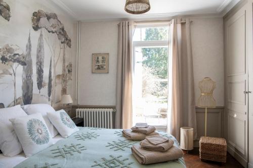 Domaine de Saint-Saturnin in Aumale Domaine de Saint-Saturnin in Aumale