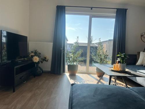Holiday Home De Zeebaars by Interhome in Tholen Holiday Home De Zeebaars by Interhome in Tholen