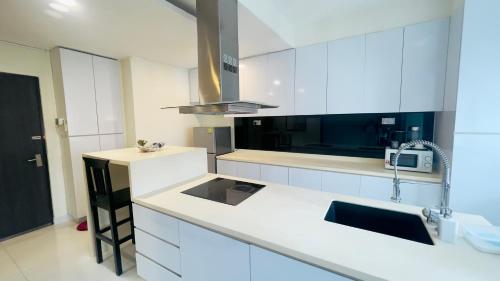JJH Serviced Apartments near Serangoon MRT in Serangoon JJH Serviced Apartments near Serangoon MRT in Serangoon