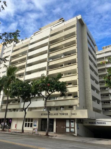 Modern Ocean View Studio - Waikiki Paradise!