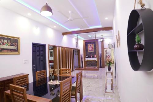 The Mountain Nest-Luxurious Retreat in Thavinhal The Mountain Nest-Luxurious Retreat in Thavinhal