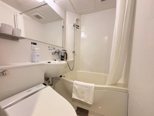 Bathroom, Graces Hotels in Inzai Bathroom, Graces Hotels in Inzai