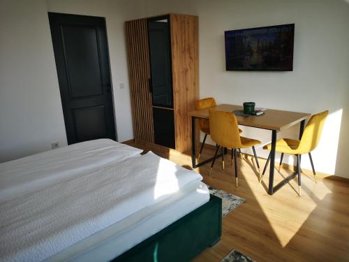 MP Apartments-City Center-Free Wifi-Aircodition-Parking in Carei MP Apartments-City Center-Free Wifi-Aircodition-Parking in Carei