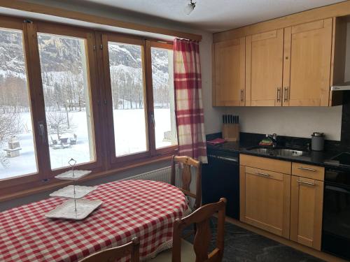 Chalet Bärli (Chalet Barli) in Lauterbrunnen Chalet Bärli (Chalet Barli) in Lauterbrunnen