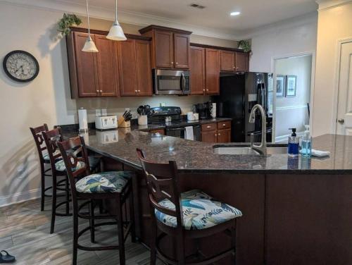 廚房, Epic Wilmington Vacation Home in 默特爾格羅夫 廚房, Epic Wilmington Vacation Home in 默特爾格羅夫