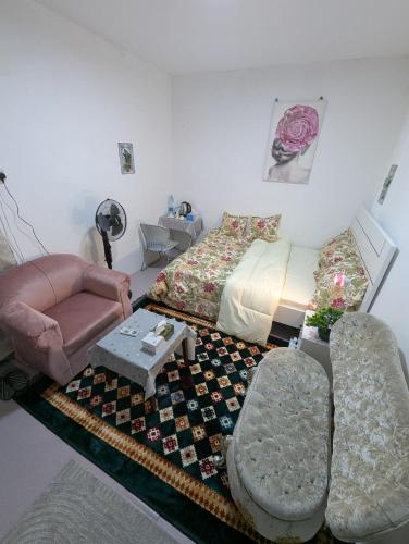 Guest House in Madinat Zayid Guest House in Madinat Zayid