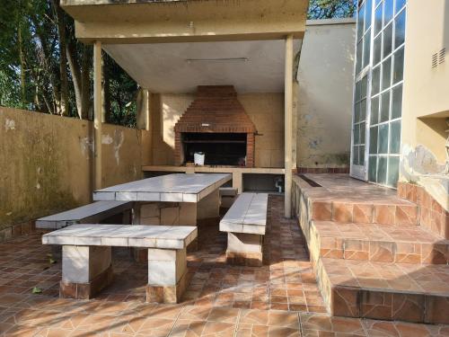 Casa Al pie del Cerro in 예르바 부에나 Casa Al pie del Cerro in 예르바 부에나