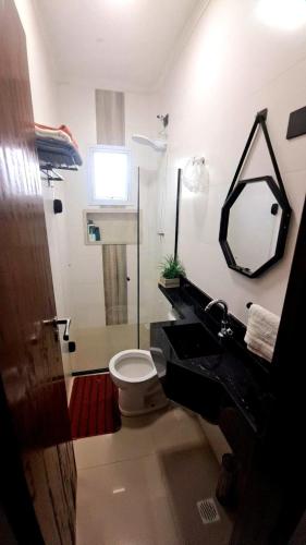 Spacious and cozy house, Wi-Fi and garage! in ซิดาเดโอเซียน Spacious and cozy house, Wi-Fi and garage! in ซิดาเดโอเซียน