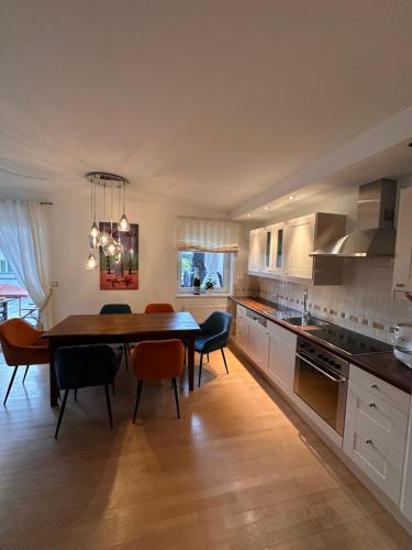 Seewohnung mit Terrasse in Bogenfeld Seewohnung mit Terrasse in Bogenfeld