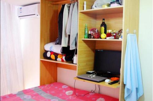 This photo about Shuimu 58 Wei Hotel Qingdao North Taidong Pedestrian Street shared on HyHotel.com