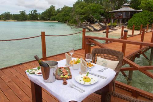 Restaurant, Exclusive Sunrise Boutique Resort & Private Island- Adults Only - All Inclusive Intimate Island & Sa in Luganville Restaurant, Exclusive Sunrise Boutique Resort & Private Island- Adults Only - All Inclusive Intimate Island & Sa in Luganville
