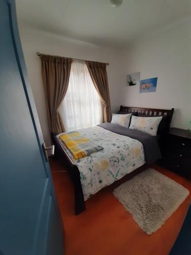 Local & comfortable near Cape Town International Airport Local & comfortable near Cape Town International Airport