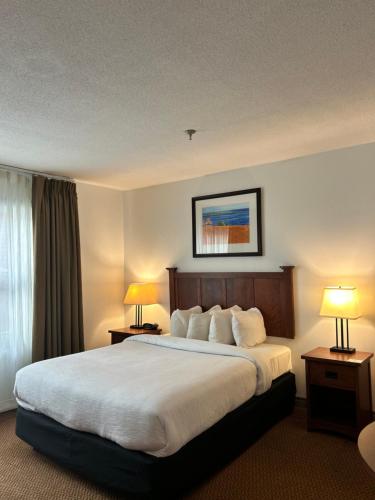 Charlottetown Inn & Conference Centre in Charlottetown City Center Charlottetown Inn & Conference Centre in Charlottetown City Center