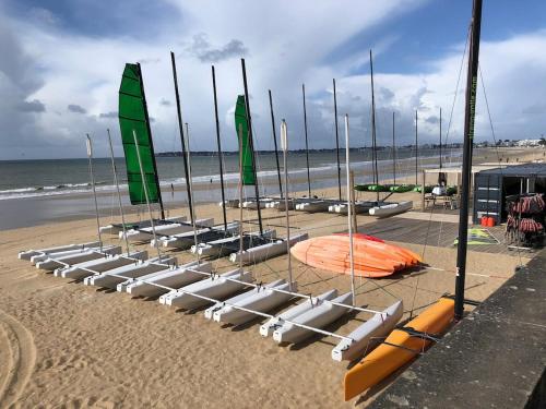 Tout Confort 6 personnes proche plage Benoit in Morangis Tout Confort 6 personnes proche plage Benoit in Morangis