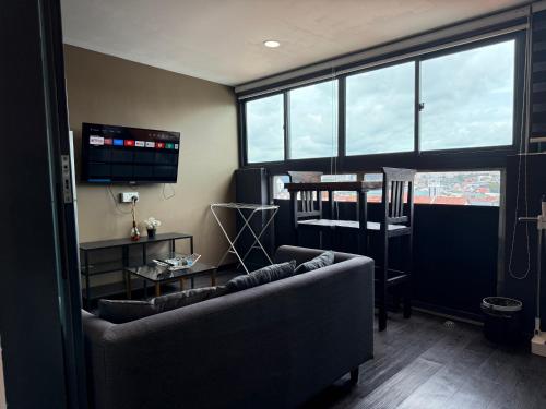 JJH Serviced Apartments near Serangoon MRT in Serangoon JJH Serviced Apartments near Serangoon MRT in Serangoon
