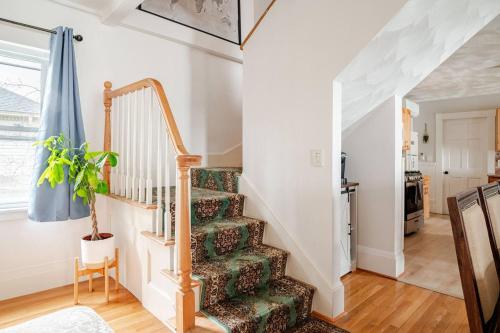 NEW! Family-Friendly Getaway -1 Mi to Dtwn Salem! in Salem (Massachusetts) NEW! Family-Friendly Getaway -1 Mi to Dtwn Salem! in Salem (Massachusetts)