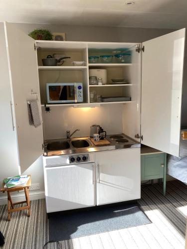 Home for one! in Claverton Home for one! in Claverton