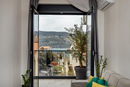 شرفة/ تراس, Apartments Ivo Herceg Novi in Topla شرفة/ تراس, Apartments Ivo Herceg Novi in Topla
