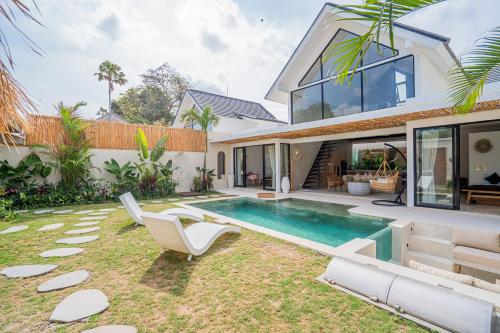 NEW! Villa La Joie - 3BR Villa in Kerobokan