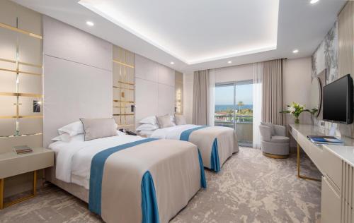 莫里特公园**酒店 (Merit Park Hotel Casino) in 卡拉奥兰诺古 莫里特公园**酒店 (Merit Park Hotel Casino) in 卡拉奥兰诺古
