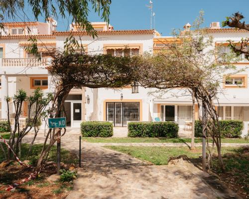 Exterior view, La Racona - Casa Lamar in Las Rotas Beach Exterior view, La Racona - Casa Lamar in Las Rotas Beach