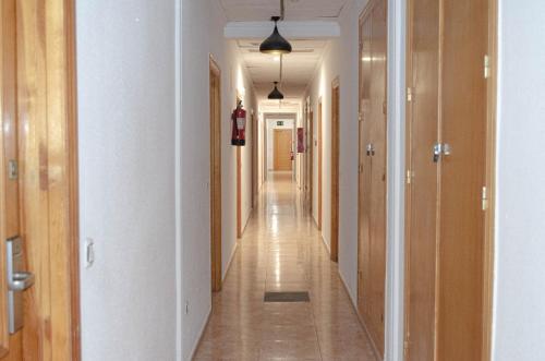 Hostal Gran Via Levante in トレビエハ Hostal Gran Via Levante in トレビエハ