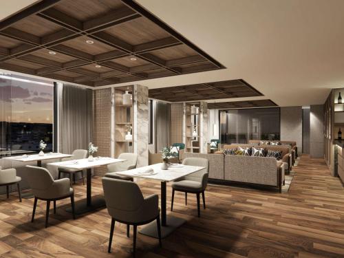 Pub/Lounge, Mövenpick Hotel Jakarta City Centre in Jakarta Pub/Lounge, Mövenpick Hotel Jakarta City Centre in Jakarta