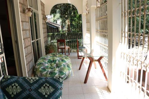 شرفة/ تراس, Leafy Expat Houseshare in كيتيسورو شرفة/ تراس, Leafy Expat Houseshare in كيتيسورو