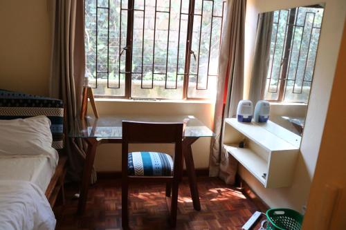 Leafy Expat Houseshare in كيتيسورو Leafy Expat Houseshare in كيتيسورو