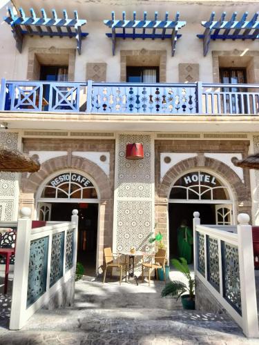 Hôtel Mechouar Plaza (Hotel Mechouar Plaza) in 埃薩烏伊拉 Hôtel Mechouar Plaza (Hotel Mechouar Plaza) in 埃薩烏伊拉