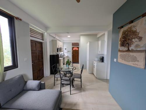 Dotări, Sunset Vista homely apartment in Mero Dotări, Sunset Vista homely apartment in Mero