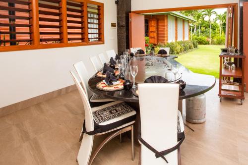 La Dolce Vita Holiday Villas in Savusavu La Dolce Vita Holiday Villas in Savusavu